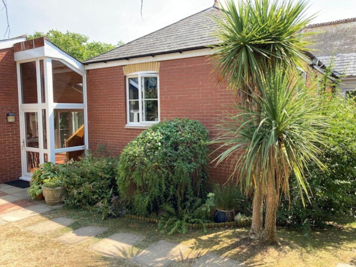 Walnut Cottage Newton Ferrers Экстерьер фото